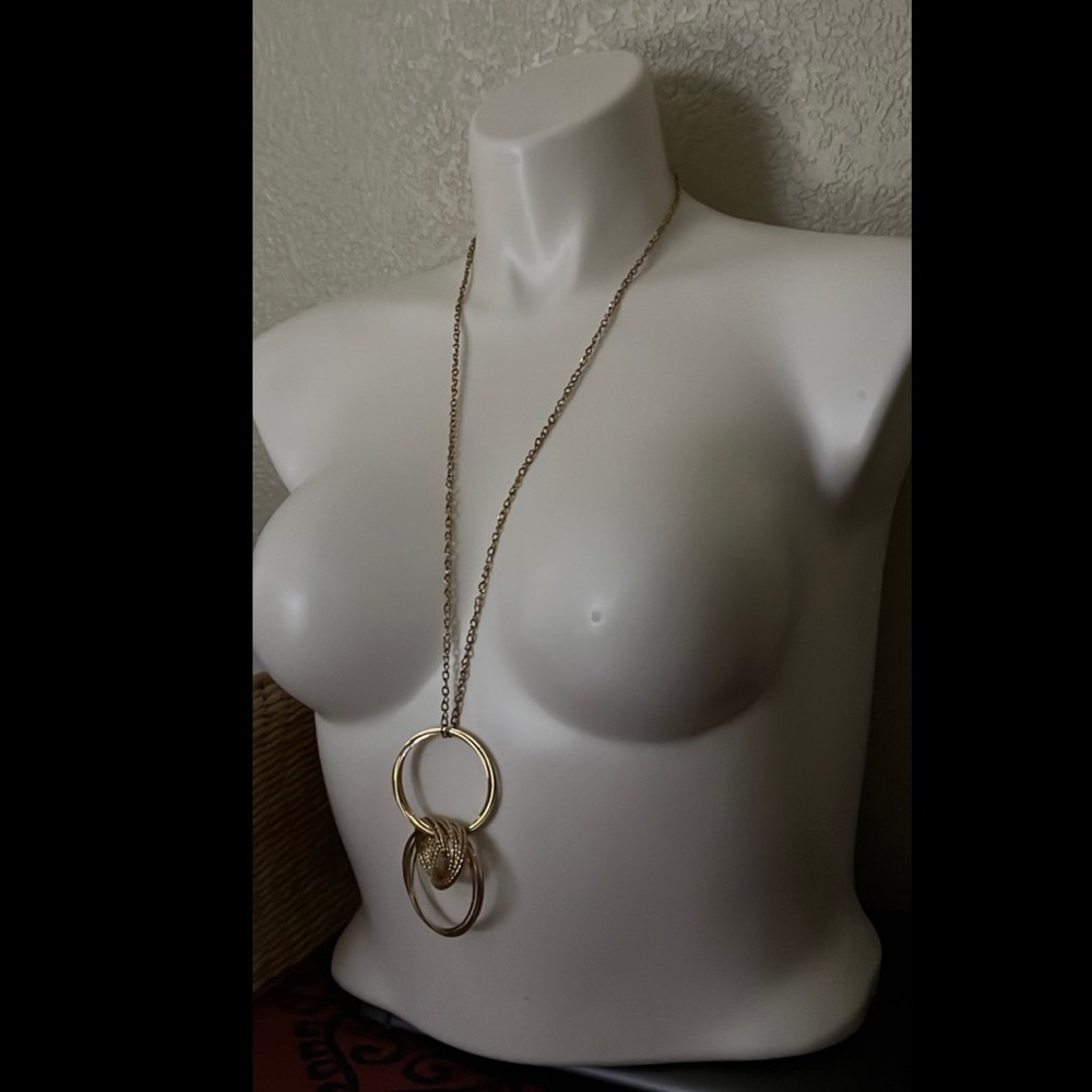 Necklace with loops
